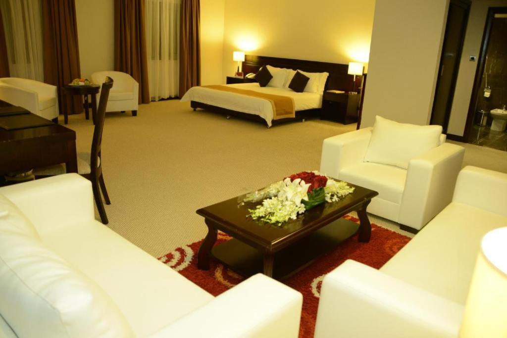 Monroe Hotel & Suites Manama Extérieur photo