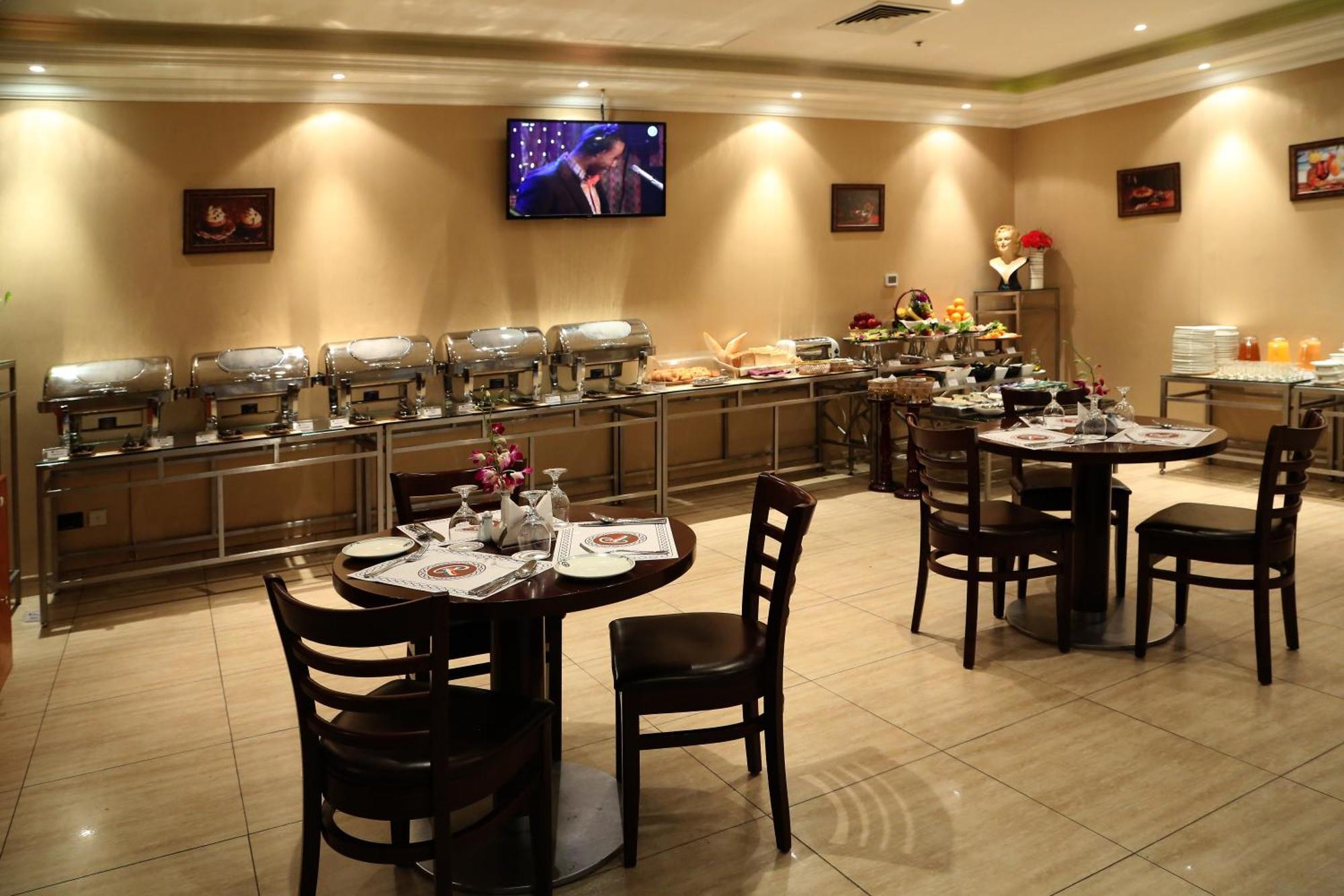 Monroe Hotel & Suites Manama Extérieur photo