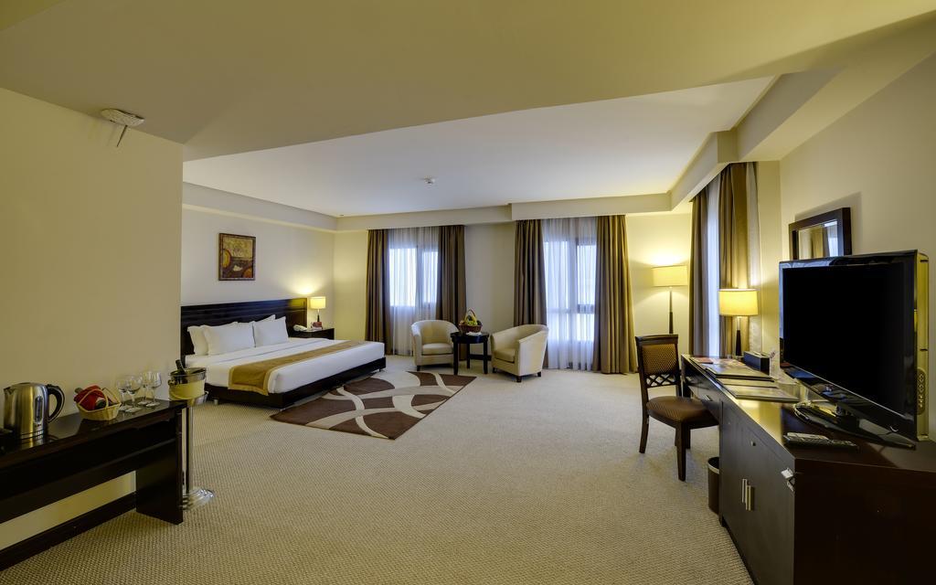 Monroe Hotel & Suites Manama Extérieur photo