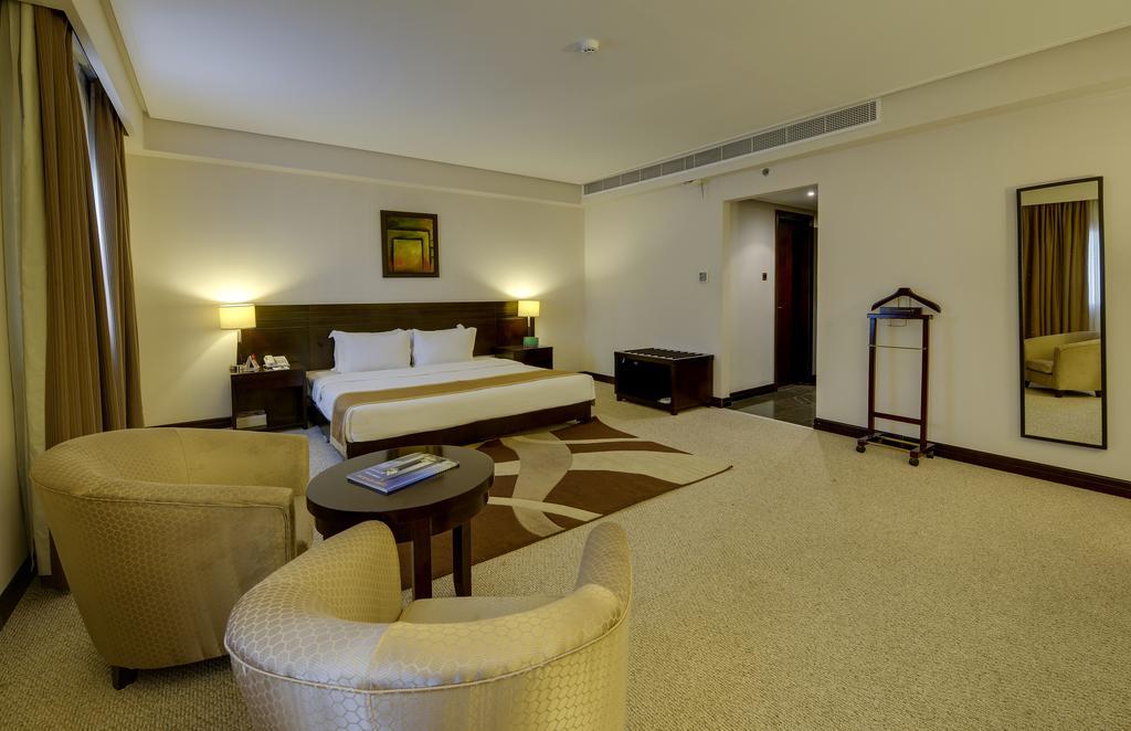 Monroe Hotel & Suites Manama Extérieur photo